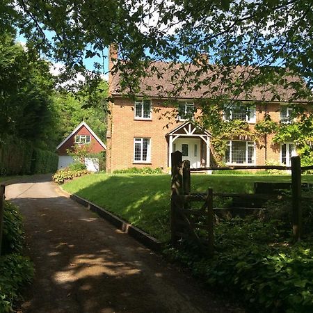 Апартаменты Melbury Rudgwick Экстерьер фото